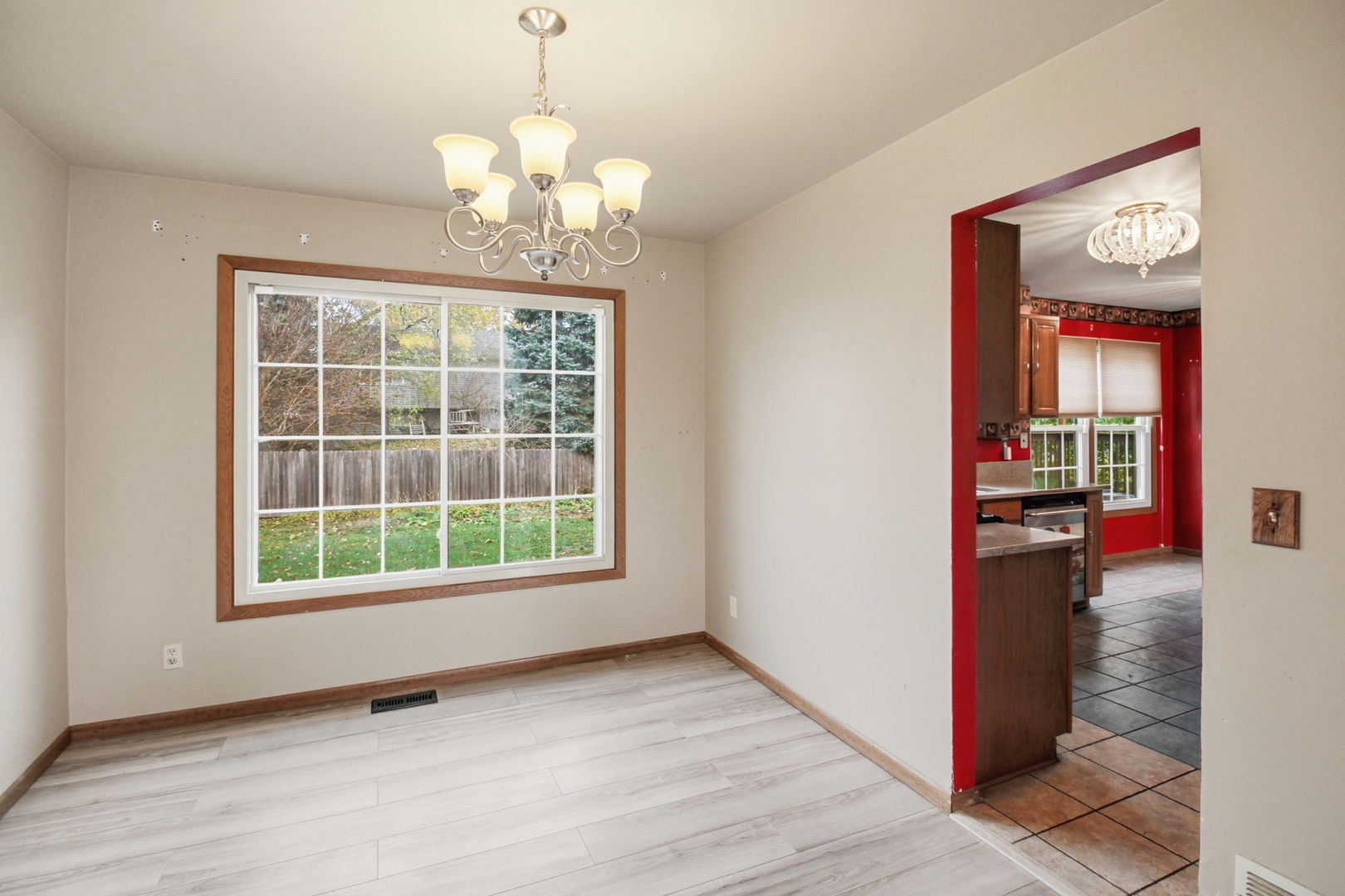 1155 Hanover Drive, Batavia, IL 60510