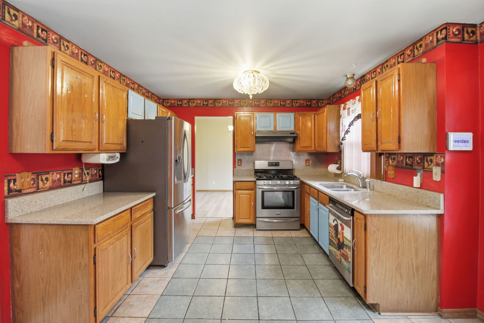 1155 Hanover Drive, Batavia, IL 60510