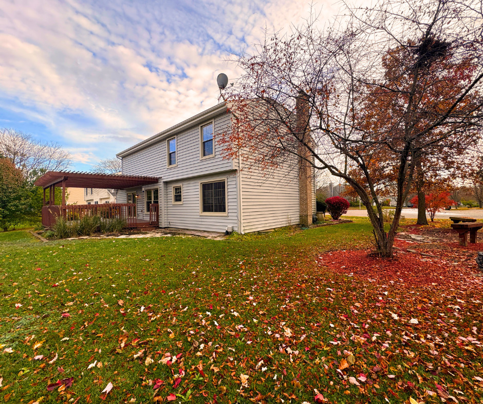 1155 Hanover Drive, Batavia, IL 60510