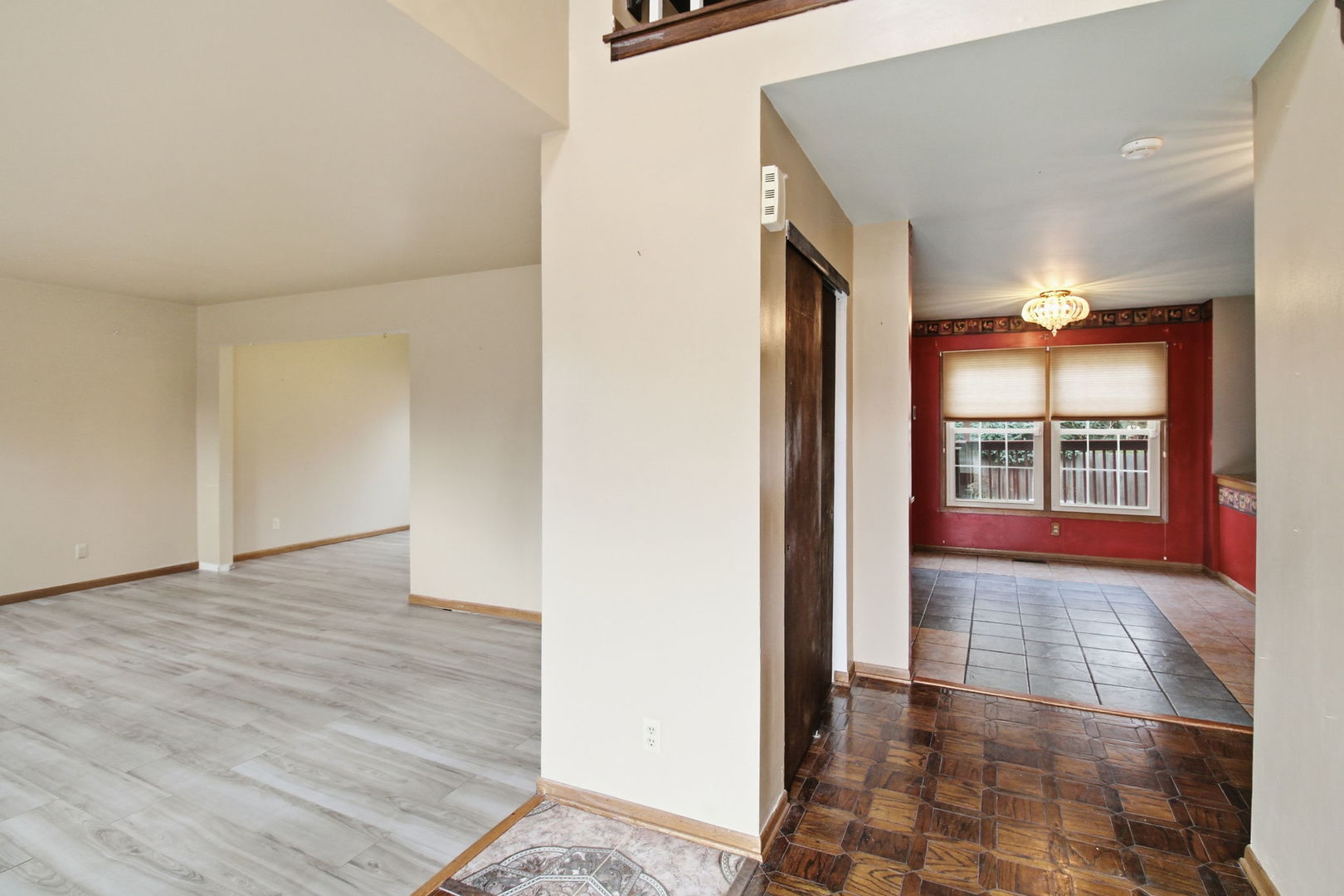 1155 Hanover Drive, Batavia, IL 60510