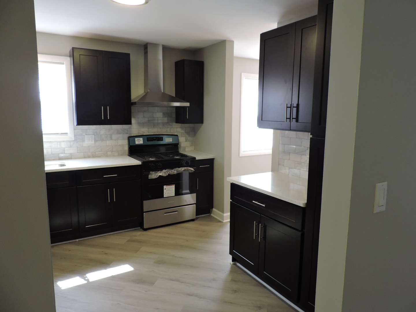 407 BEECHWOOD Drive, Westmont, IL 60559