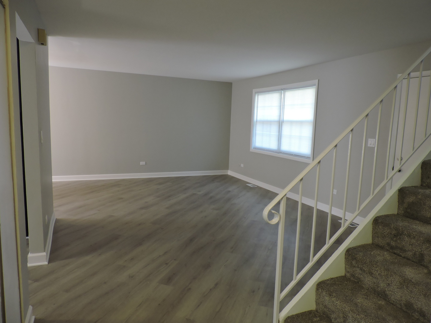 407 BEECHWOOD Drive, Westmont, IL 60559