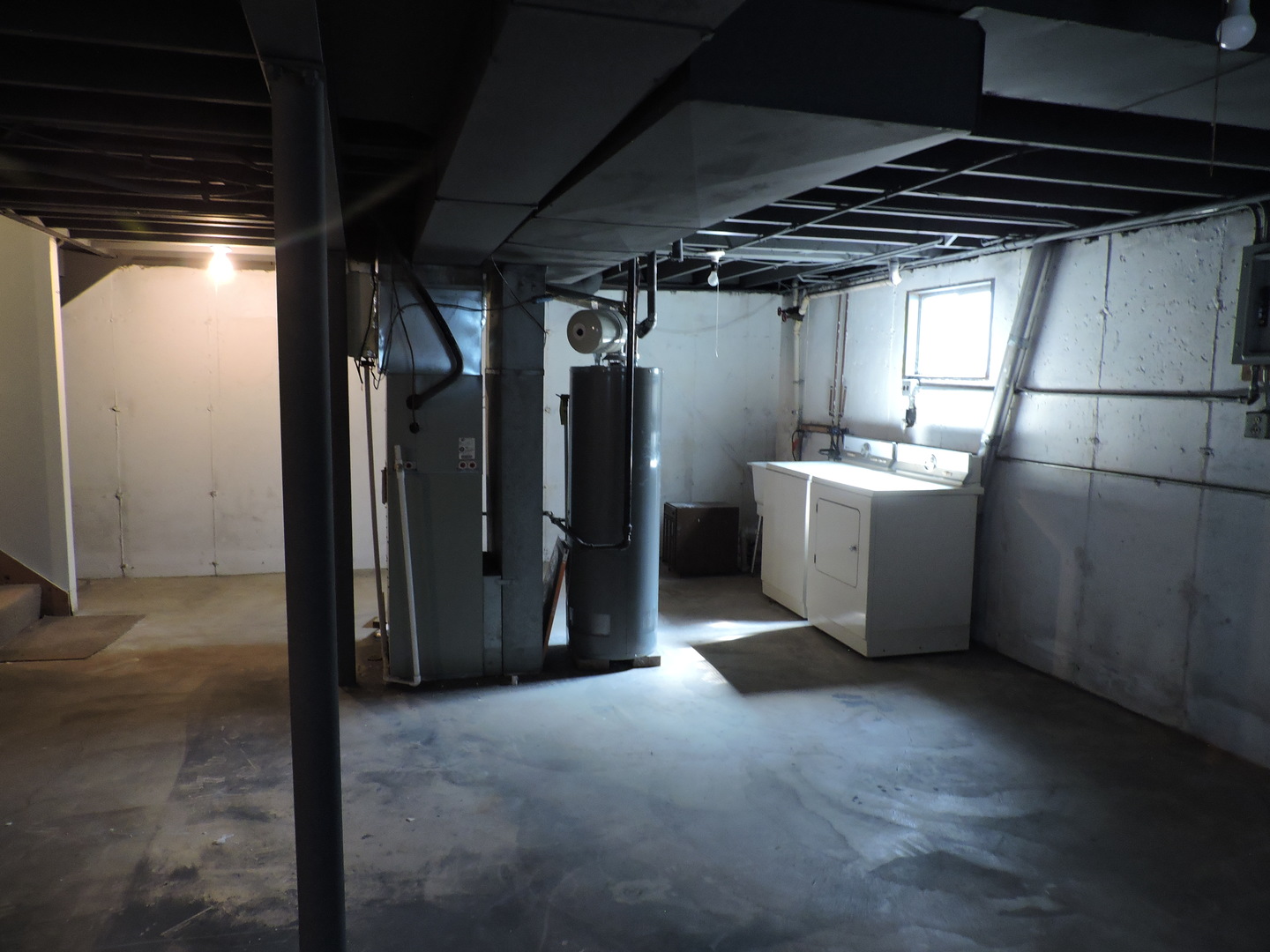 407 BEECHWOOD Drive, Westmont, IL 60559