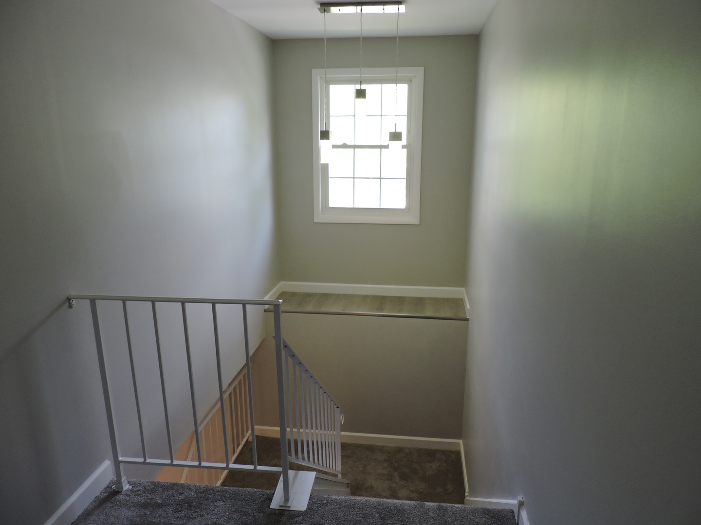 407 BEECHWOOD Drive, Westmont, IL 60559