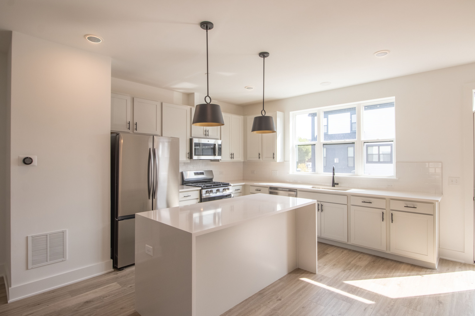 8380 Miami Avenue, Morton Grove, IL 60053