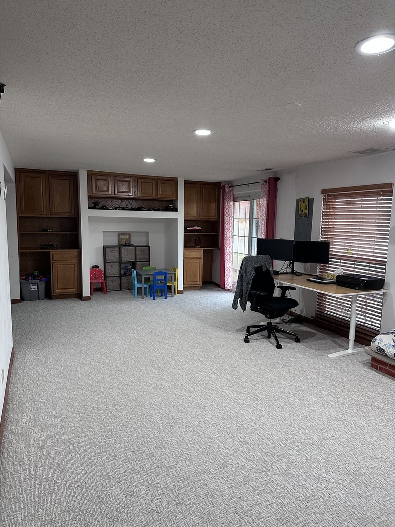 2153 Seaver Lane #0, Hoffman Estates, IL 60169