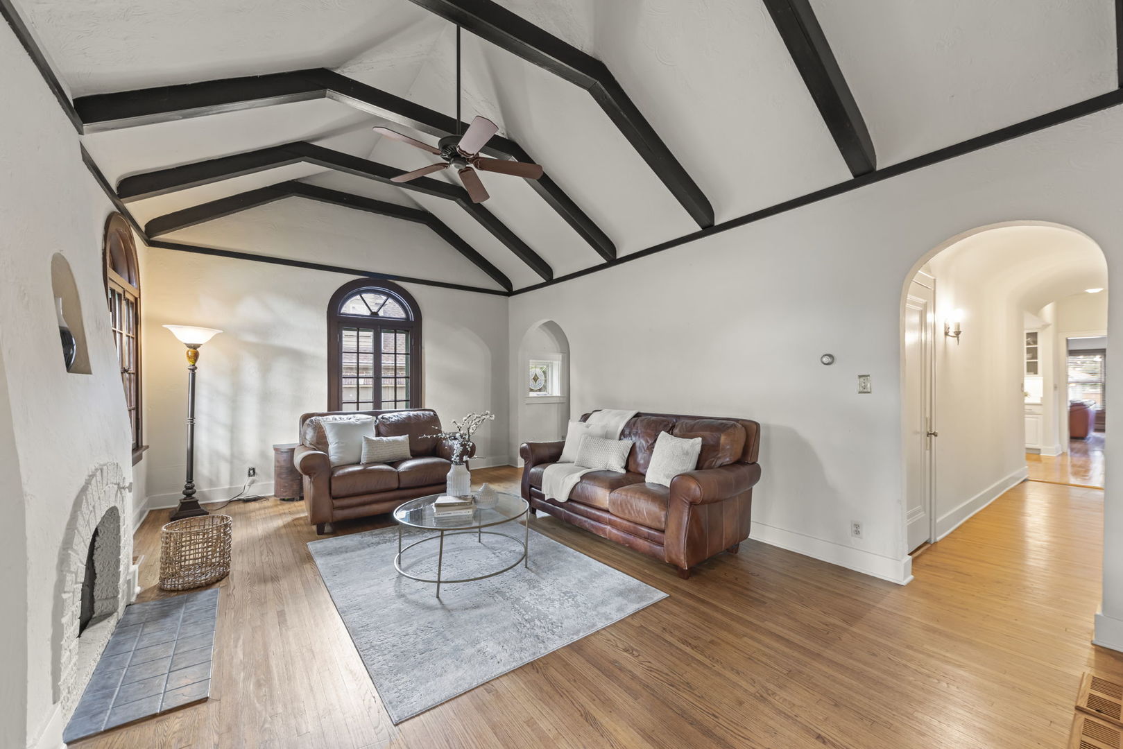 444 S Sleight Street, Naperville, IL 60540