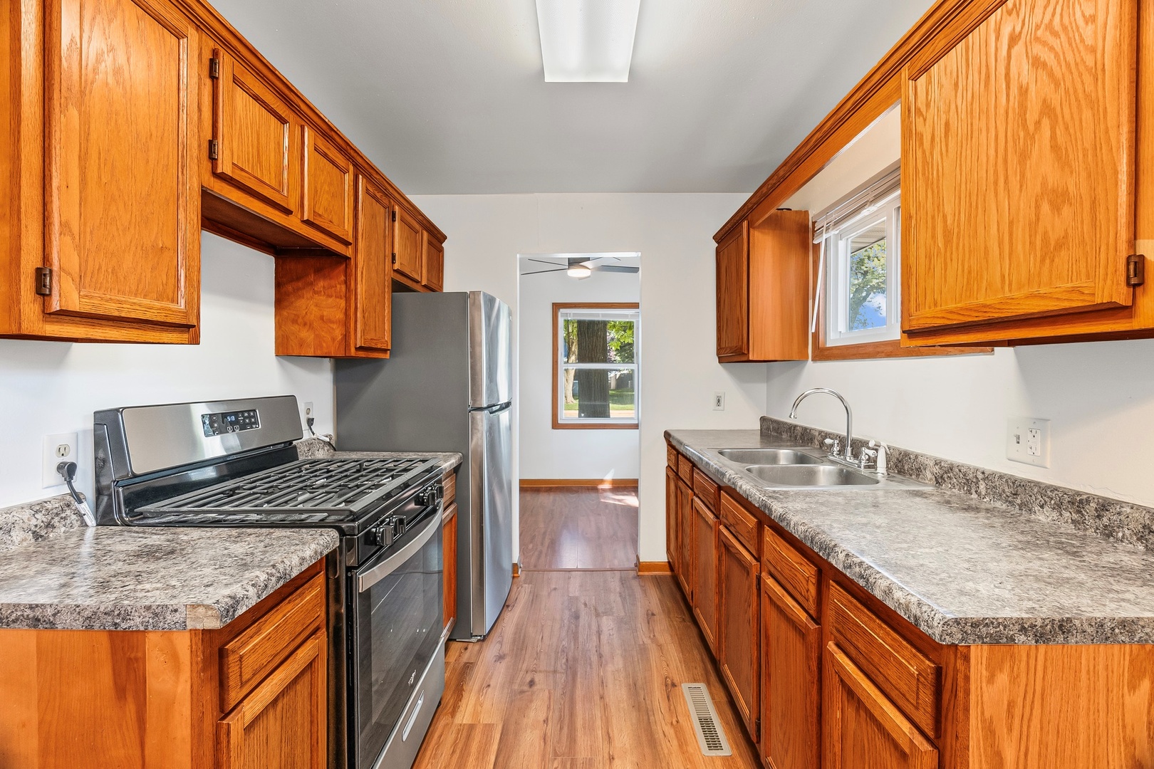 2308 Madonna Avenue, Joliet, IL 60436