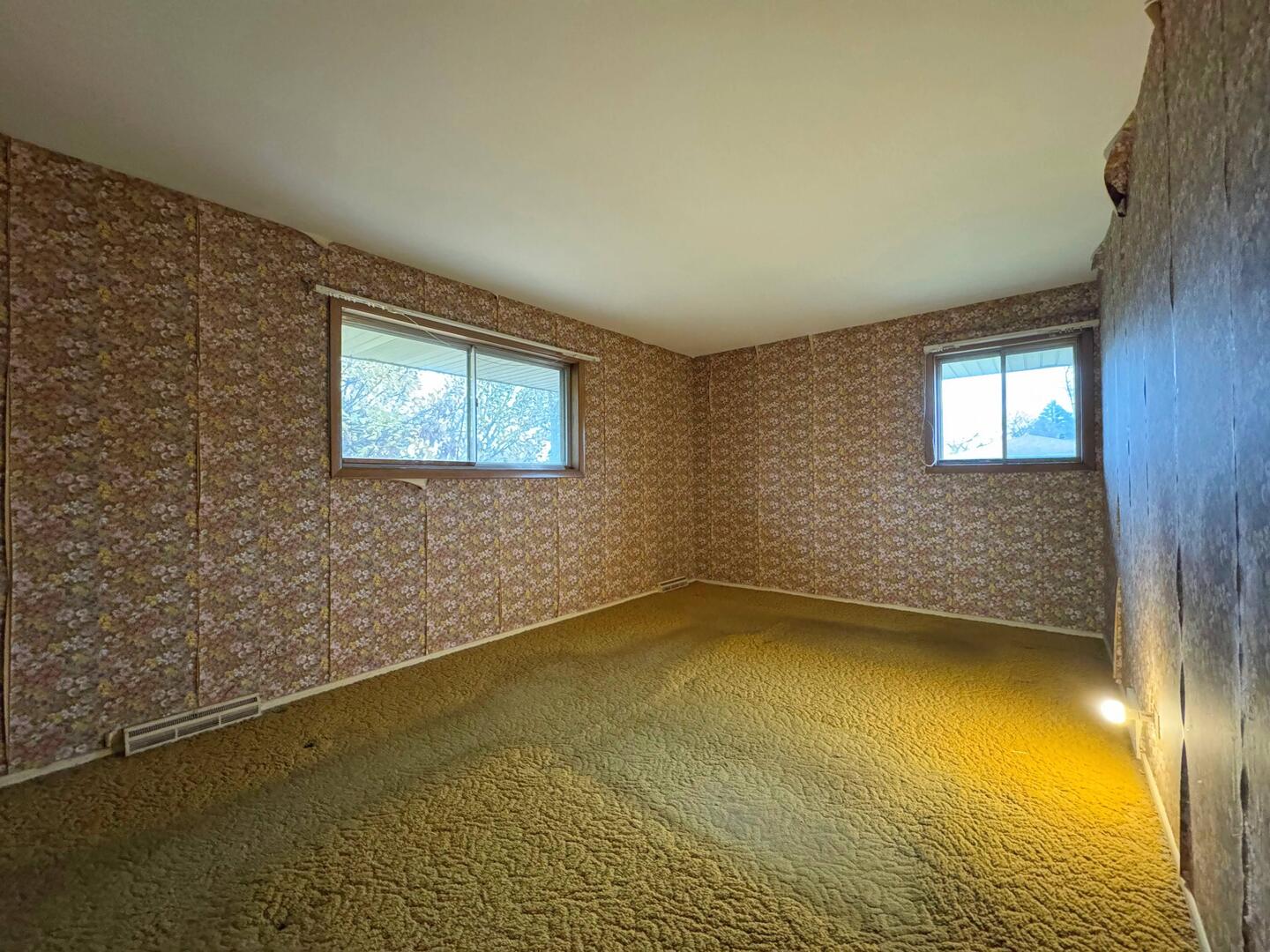 761 Marshall Drive, Des Plaines, IL 60016