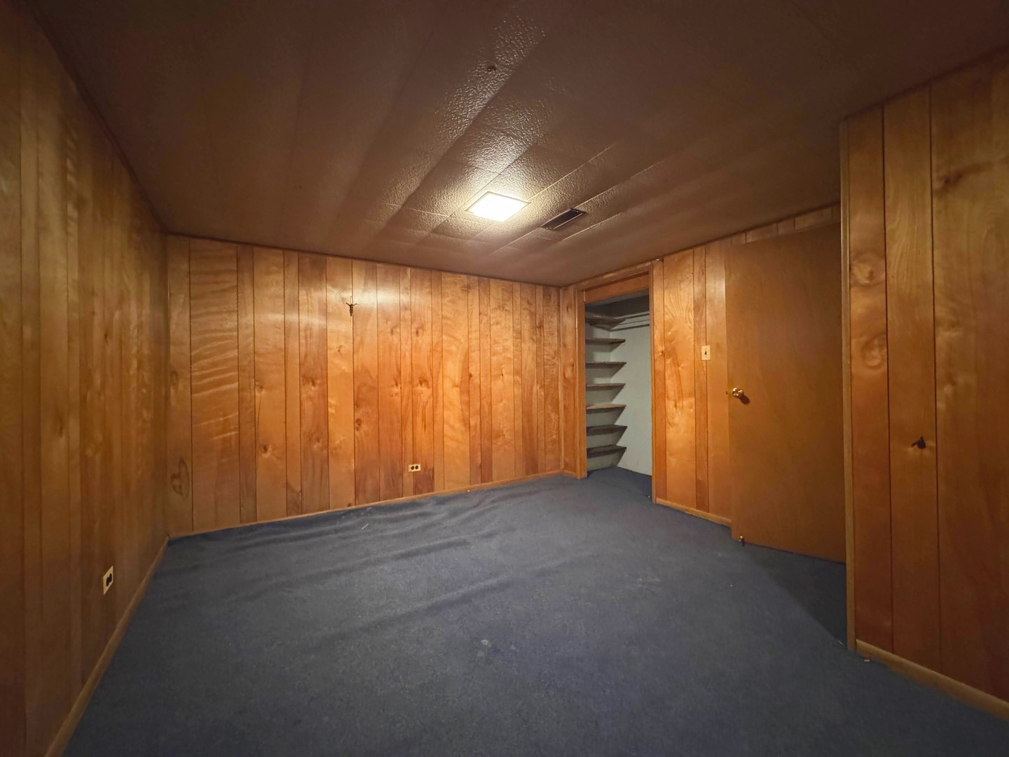 761 Marshall Drive, Des Plaines, IL 60016