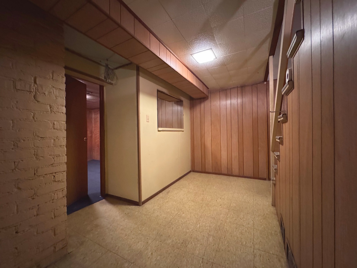 761 Marshall Drive, Des Plaines, IL 60016