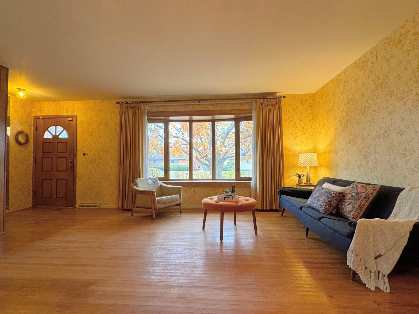 761 Marshall Drive, Des Plaines, IL 60016