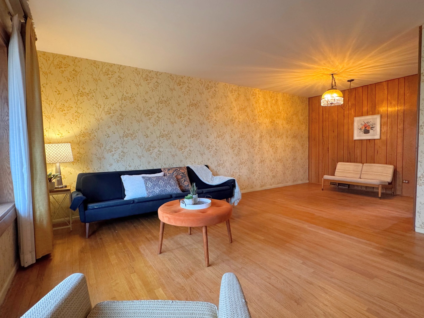 761 Marshall Drive, Des Plaines, IL 60016