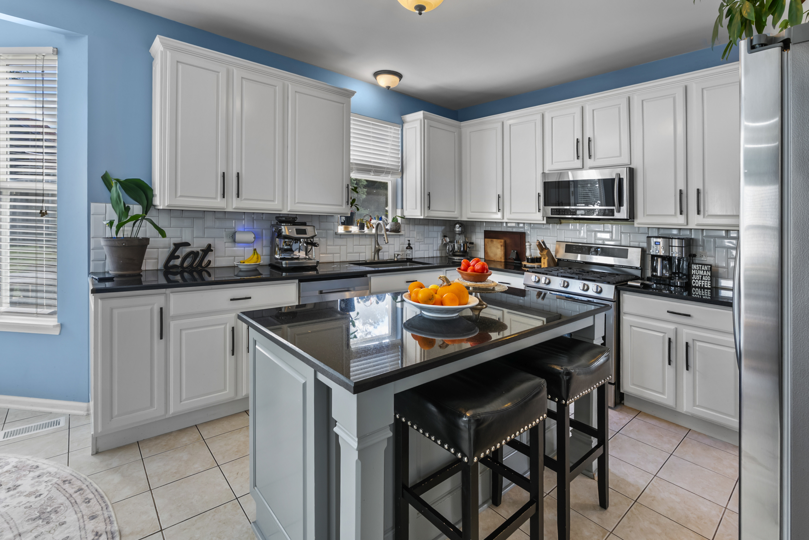 2302 Covington Court, Plainfield, IL 60586