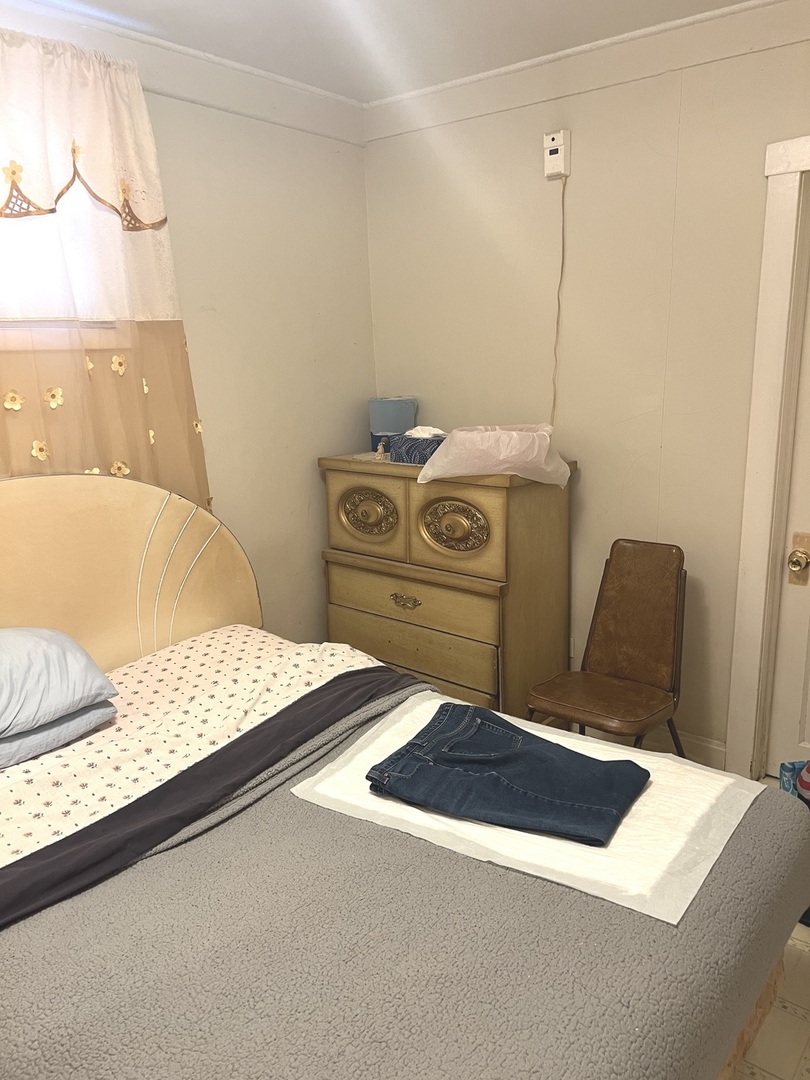 2825 N Moody Avenue, Chicago, IL 60634