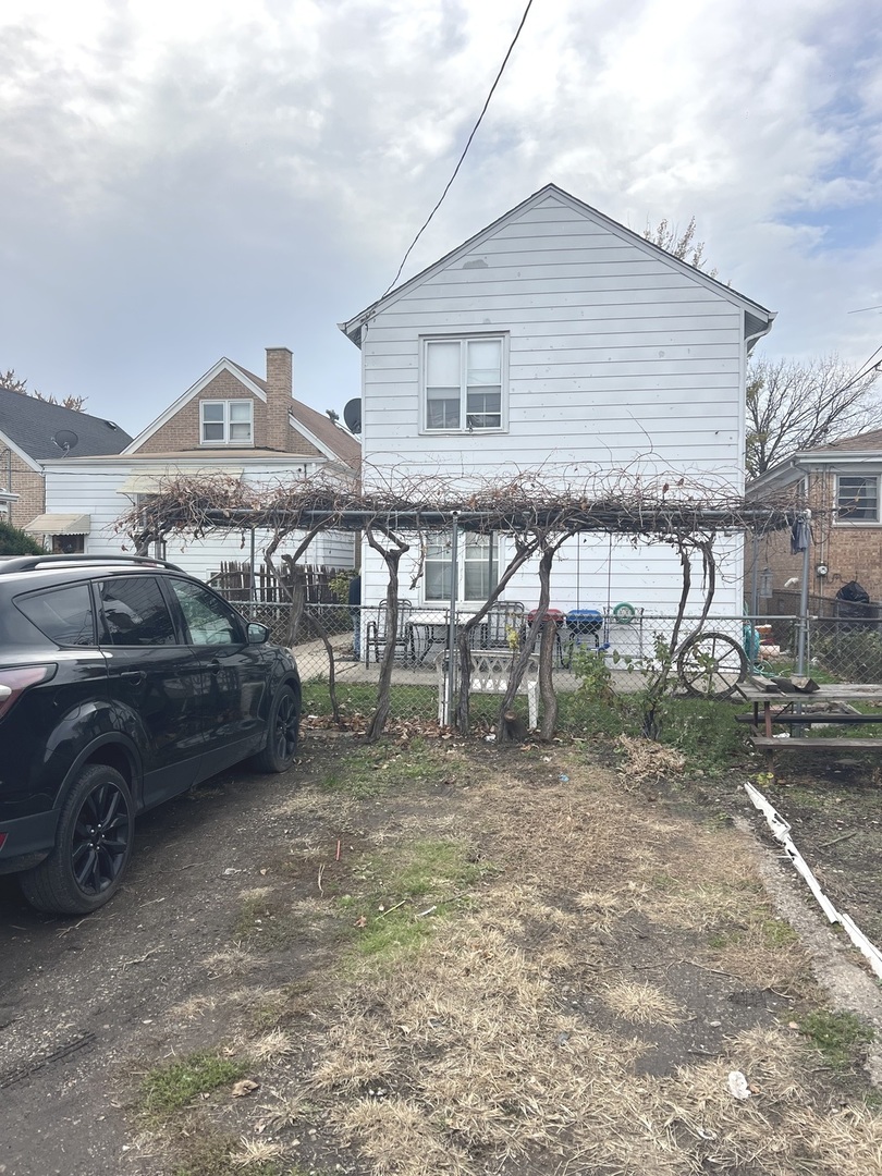 2825 N Moody Avenue, Chicago, IL 60634