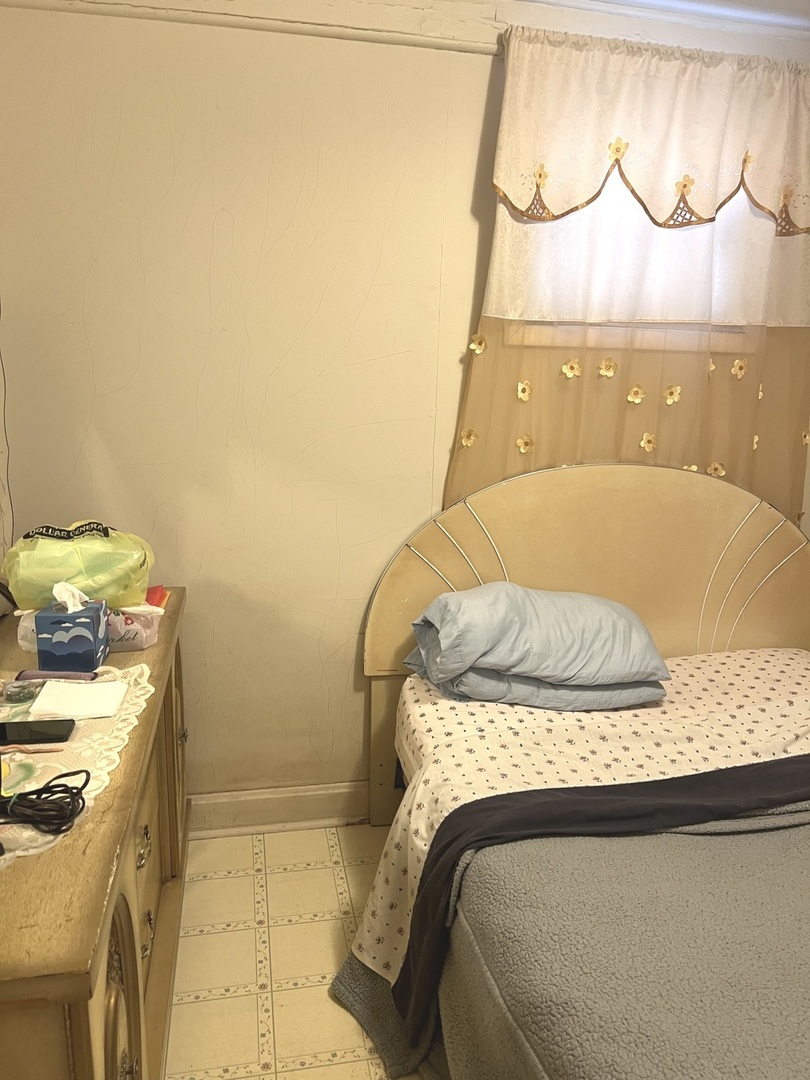 2825 N Moody Avenue, Chicago, IL 60634