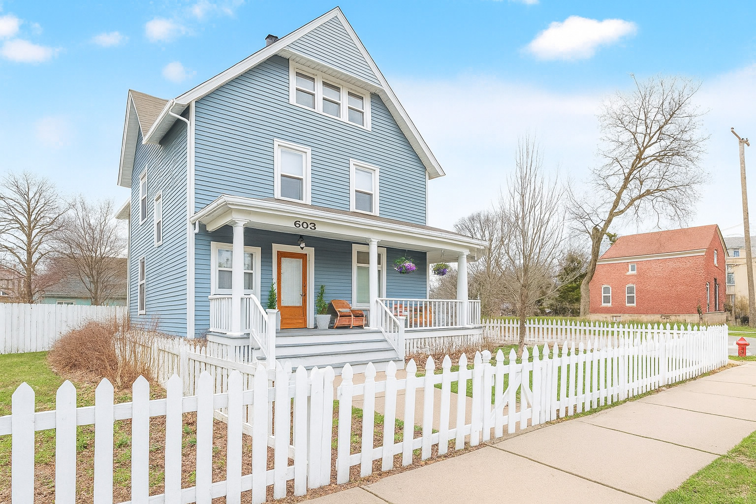 603 Douglas Avenue, Elgin, IL 60120