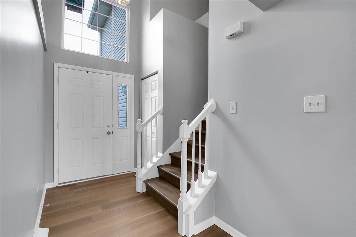 2404 White Ash Court, Plainfield, IL 60586