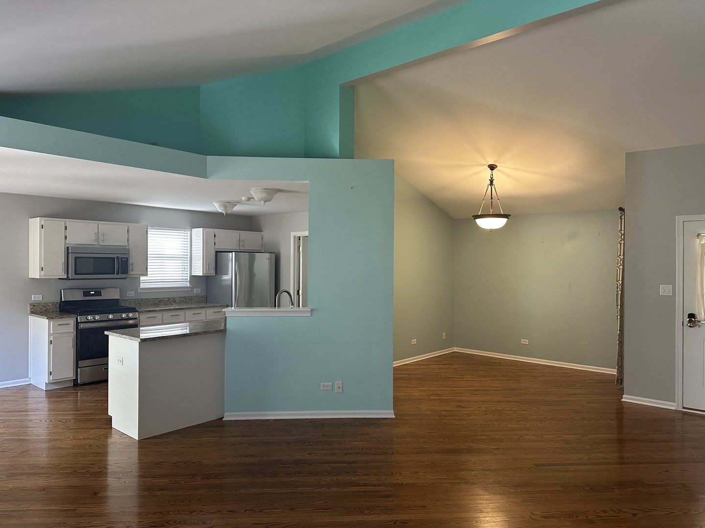 1211 Bluejay Lane, Plainfield, IL 60586