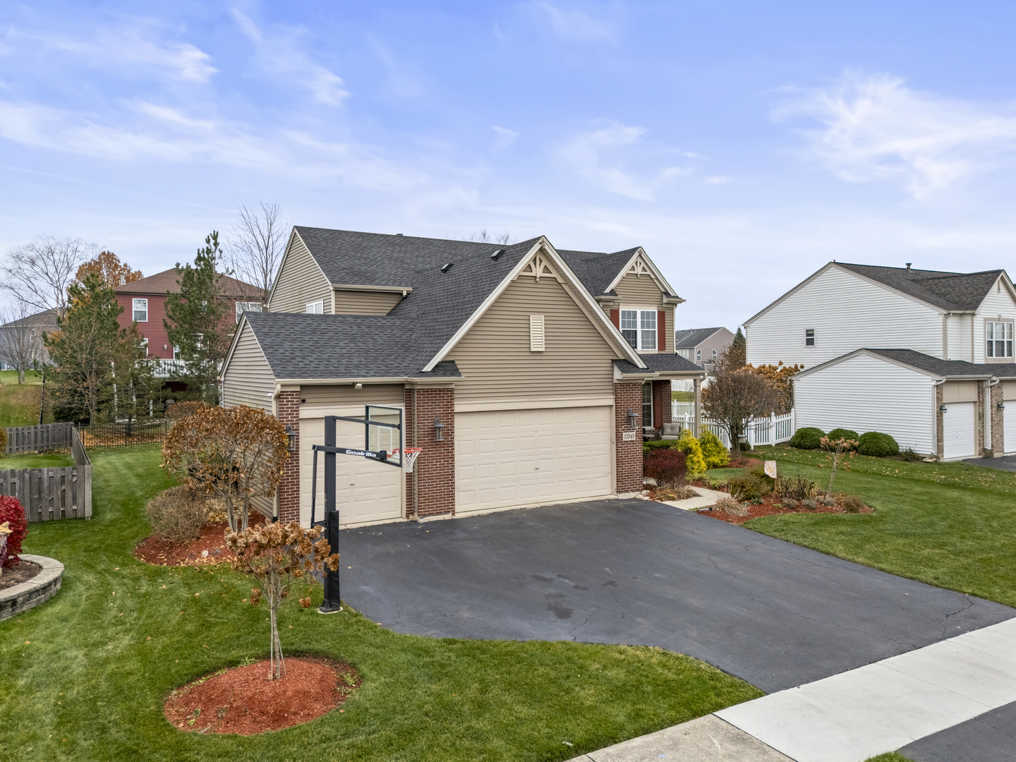 17045 Sterling Drive, Lockport, IL 60441