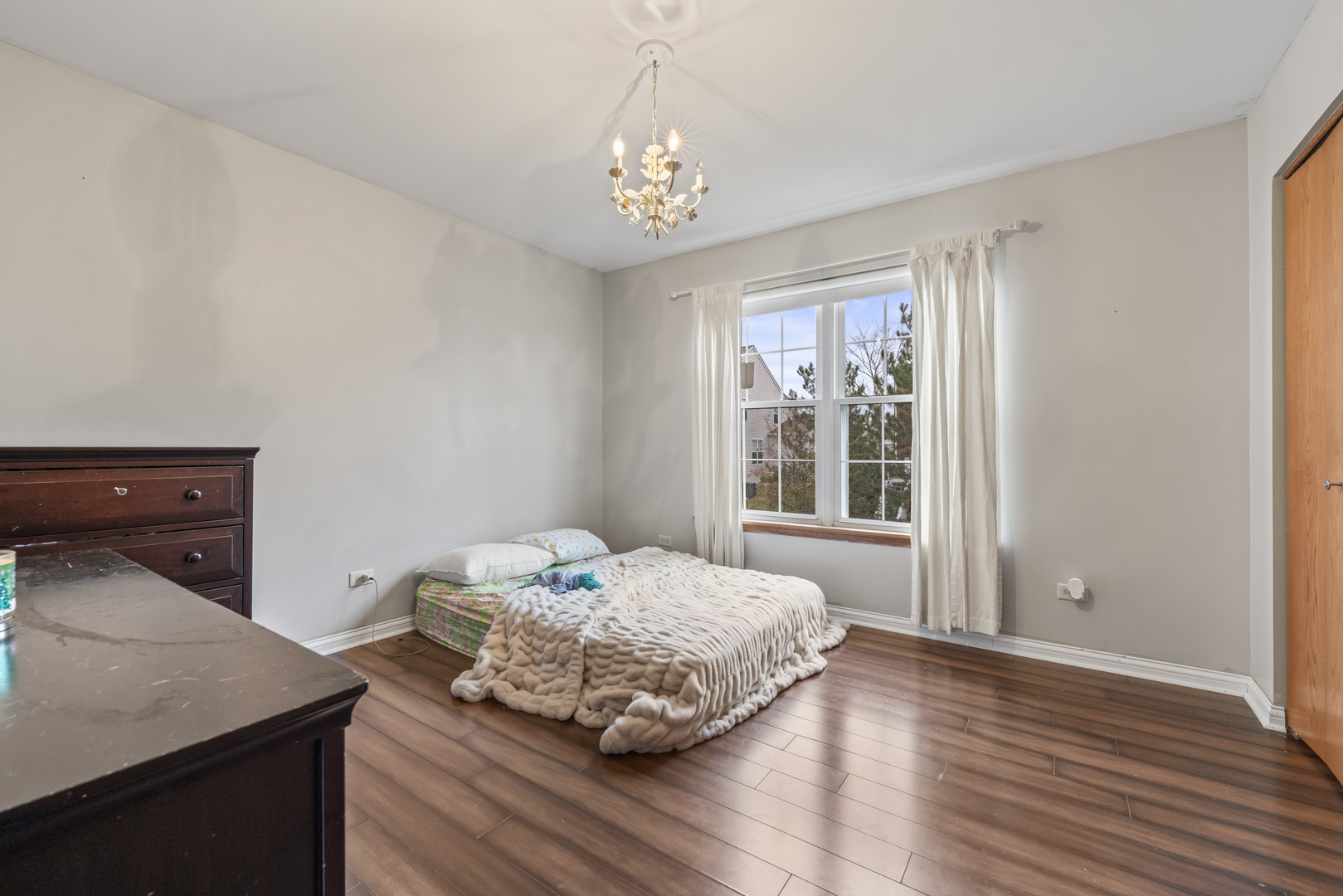 17045 Sterling Drive, Lockport, IL 60441