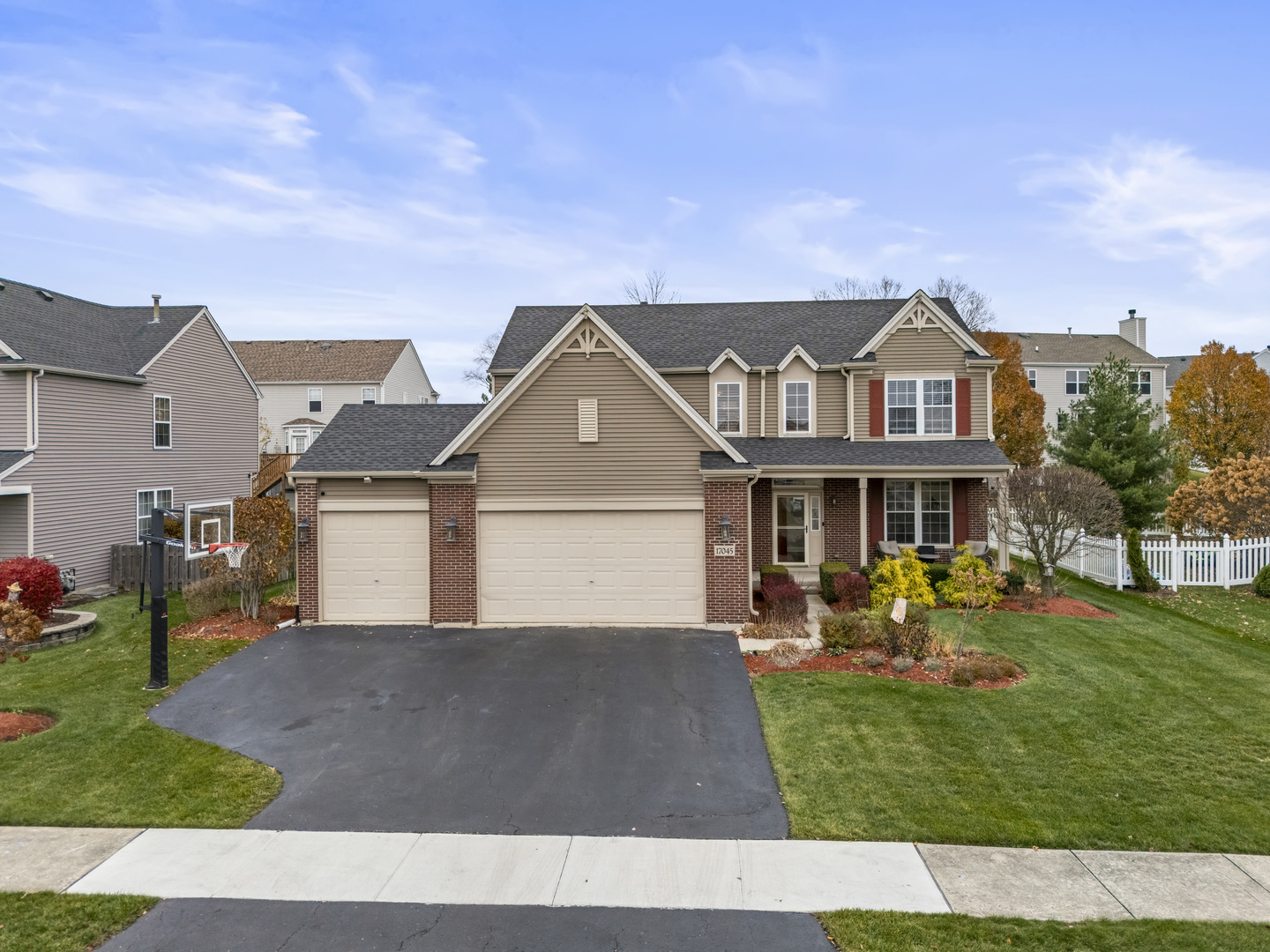 17045 Sterling Drive, Lockport, IL 60441