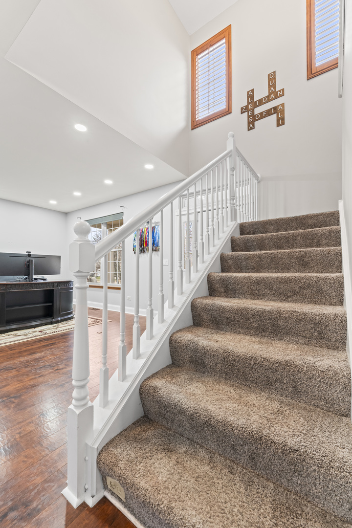 17045 Sterling Drive, Lockport, IL 60441