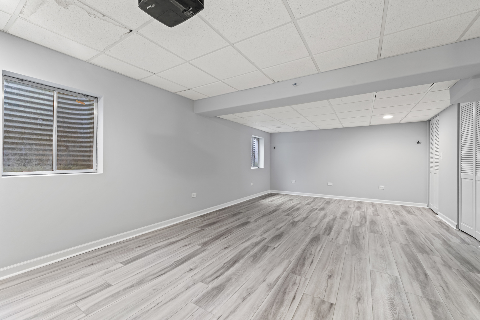 17045 Sterling Drive, Lockport, IL 60441