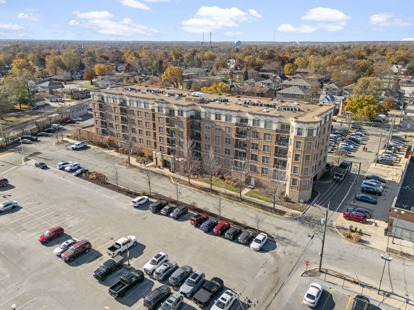 9530 Cook Avenue #211, Oak Lawn, IL 60453
