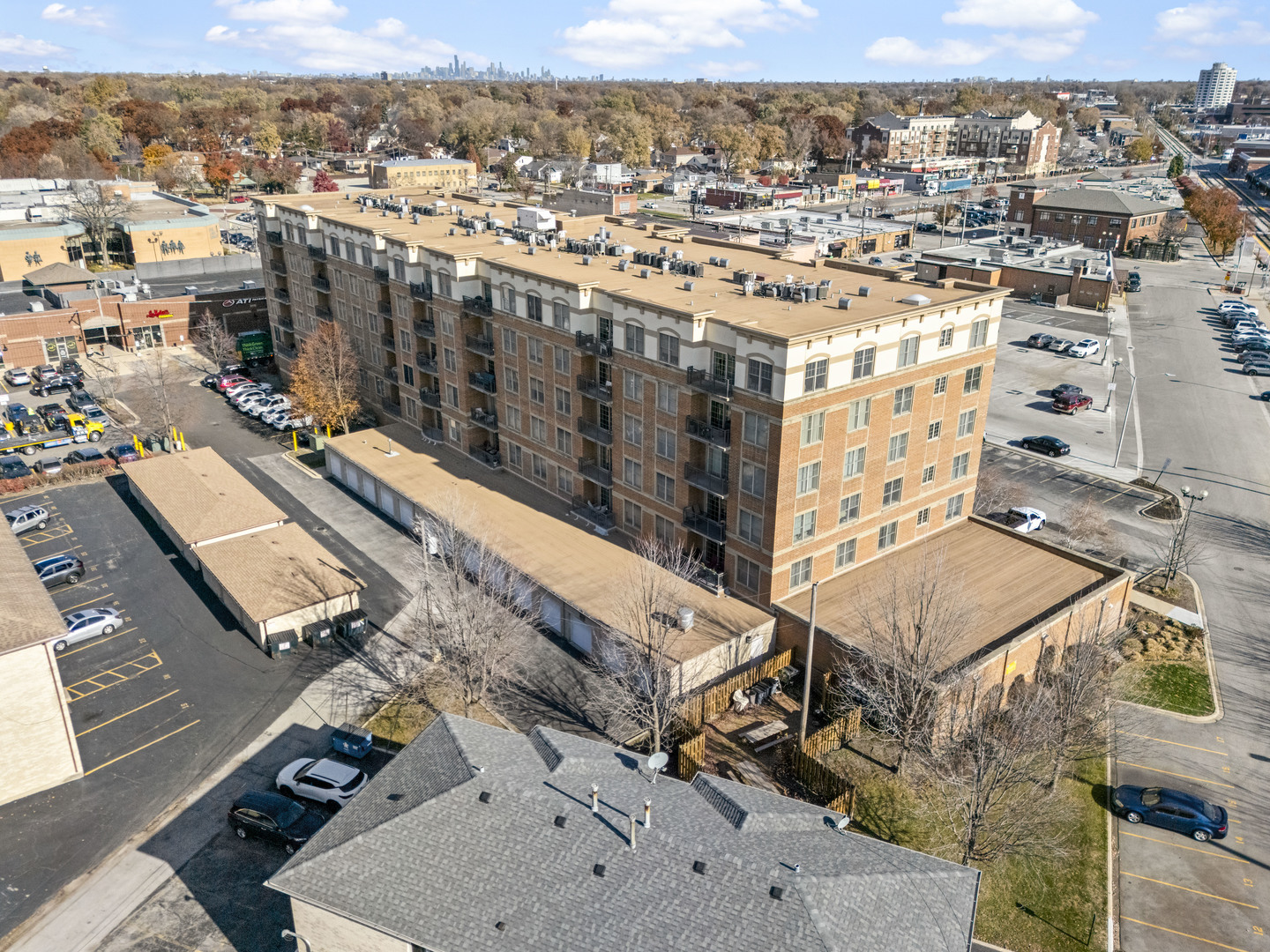 9530 Cook Avenue #211, Oak Lawn, IL 60453