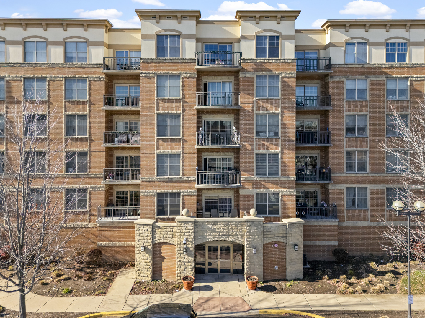 9530 Cook Avenue #211, Oak Lawn, IL 60453