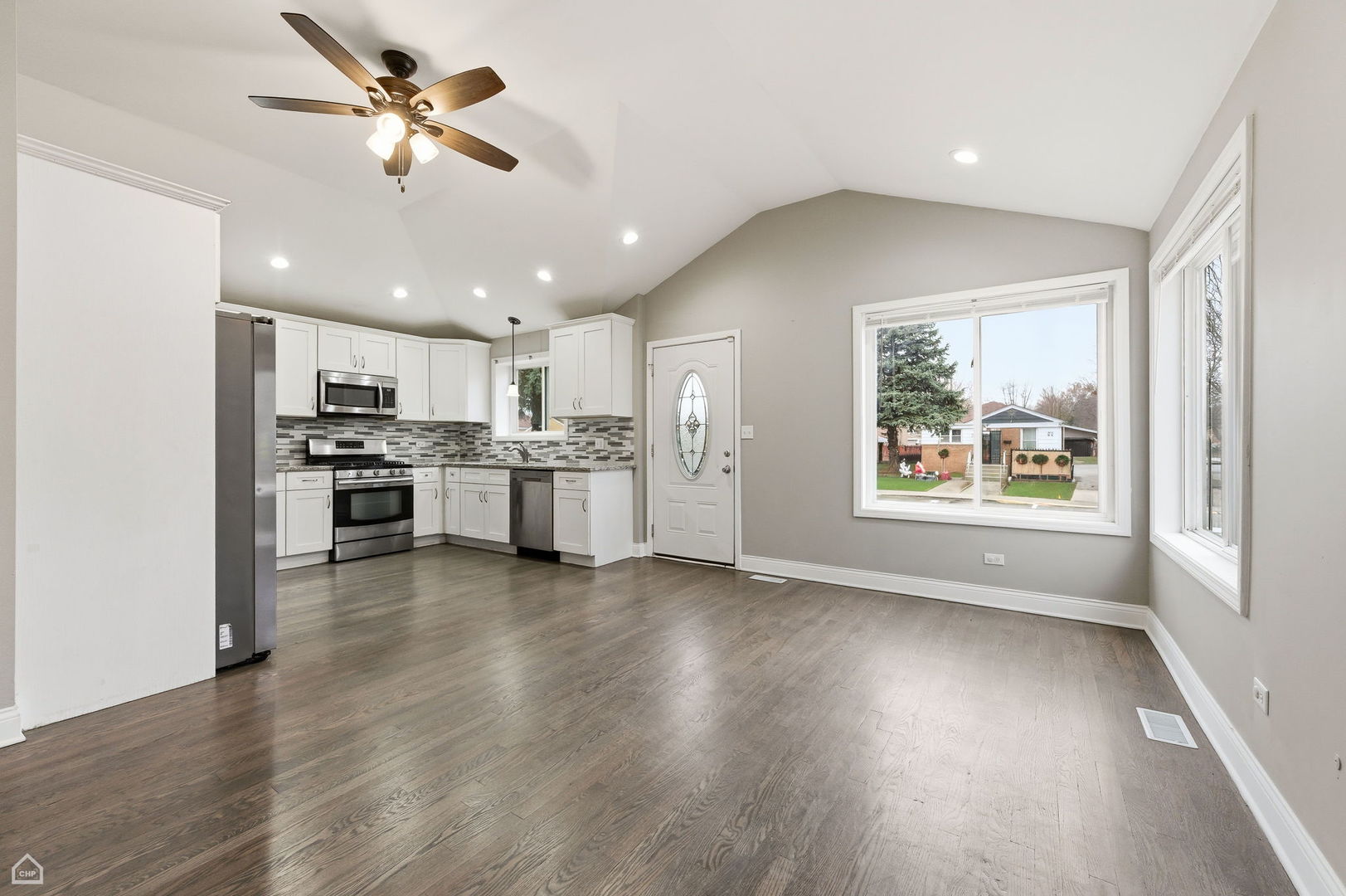 7701 S Christiana Avenue, Chicago, IL 60652