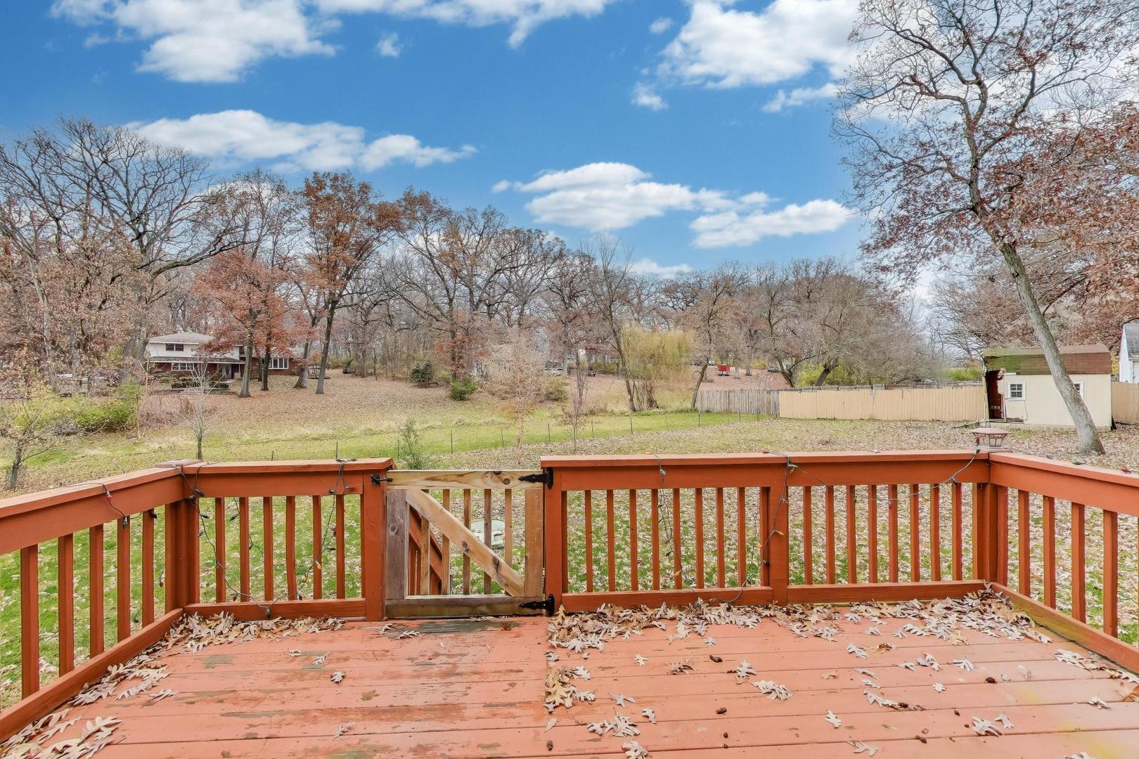 5695 S Park Place Drive, Rochelle, IL 61068