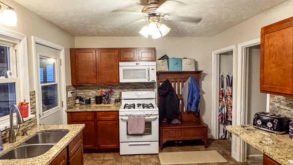 1208 Hillcrest Street, Normal, IL 61761