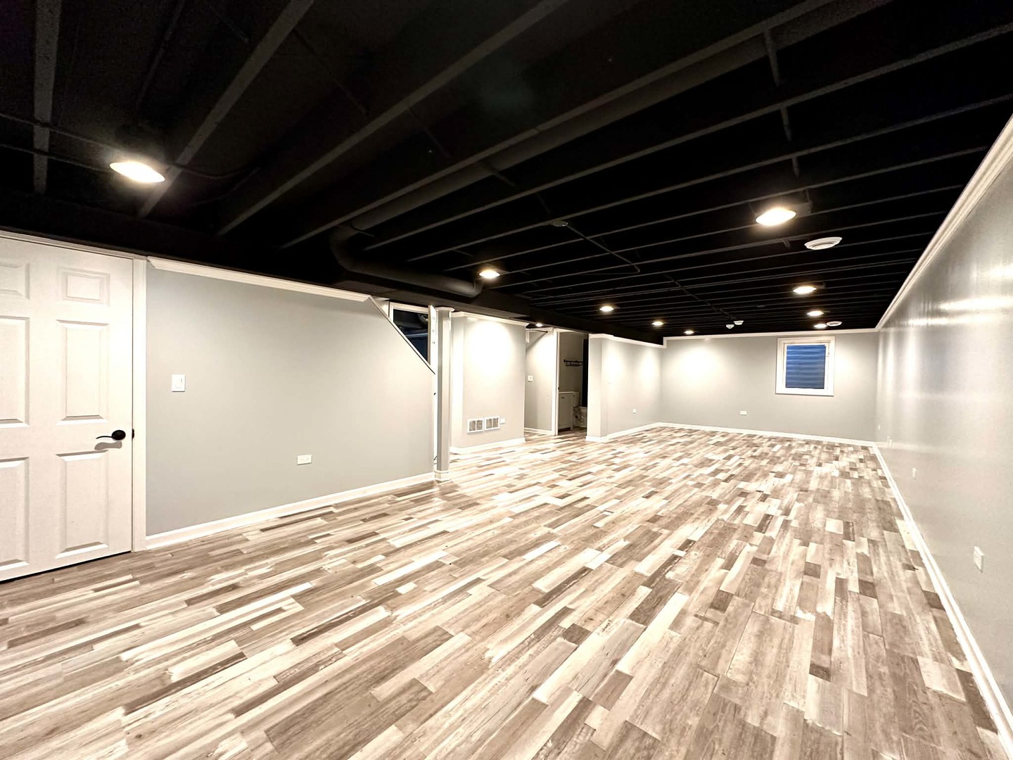 2720 Gilboa Avenue, Zion, IL 60099