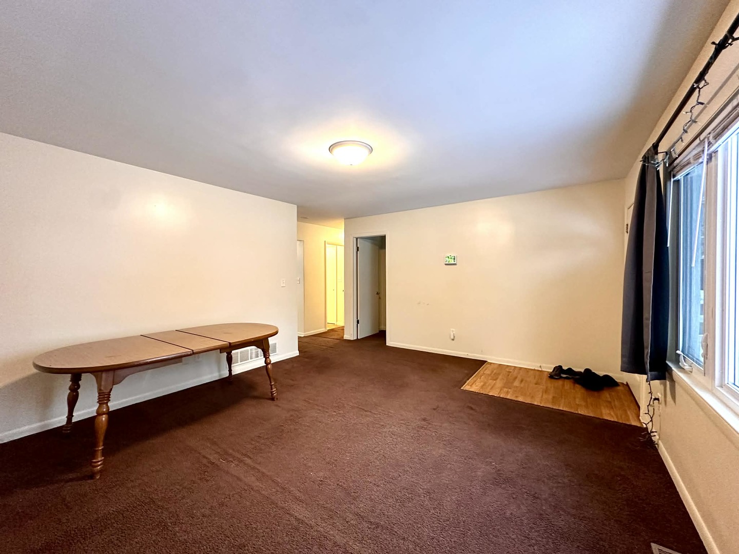 2720 Gilboa Avenue, Zion, IL 60099