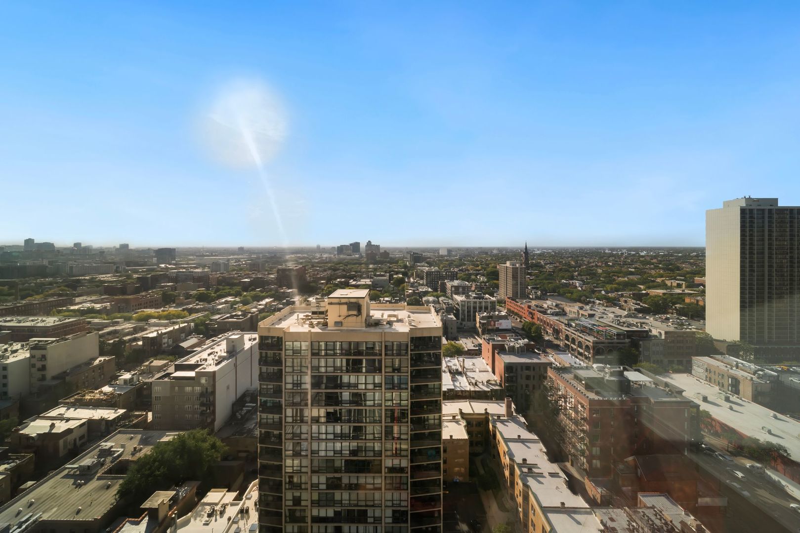 1560 N Sandburg Terrace #2705J, Chicago, IL 60610