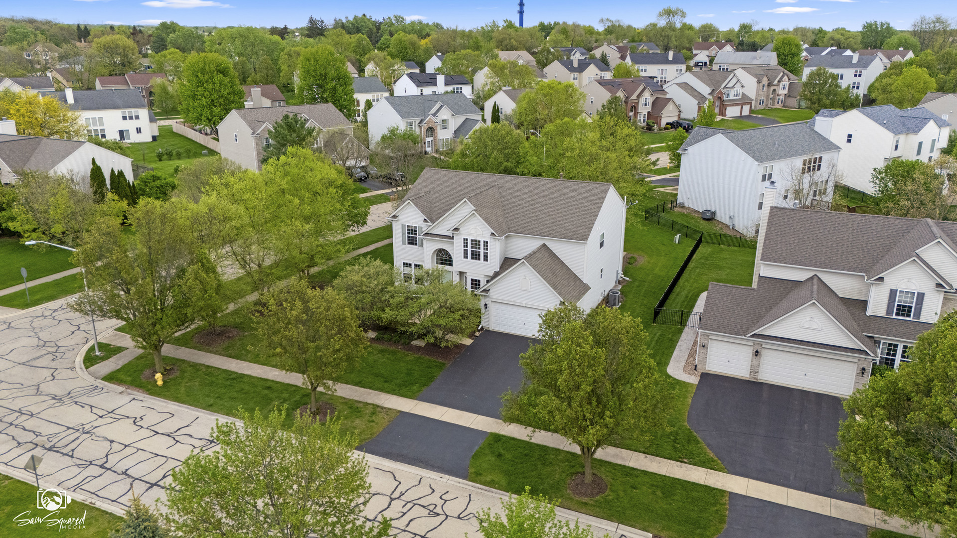 1 Firethorn Court, Bolingbrook, IL 60490