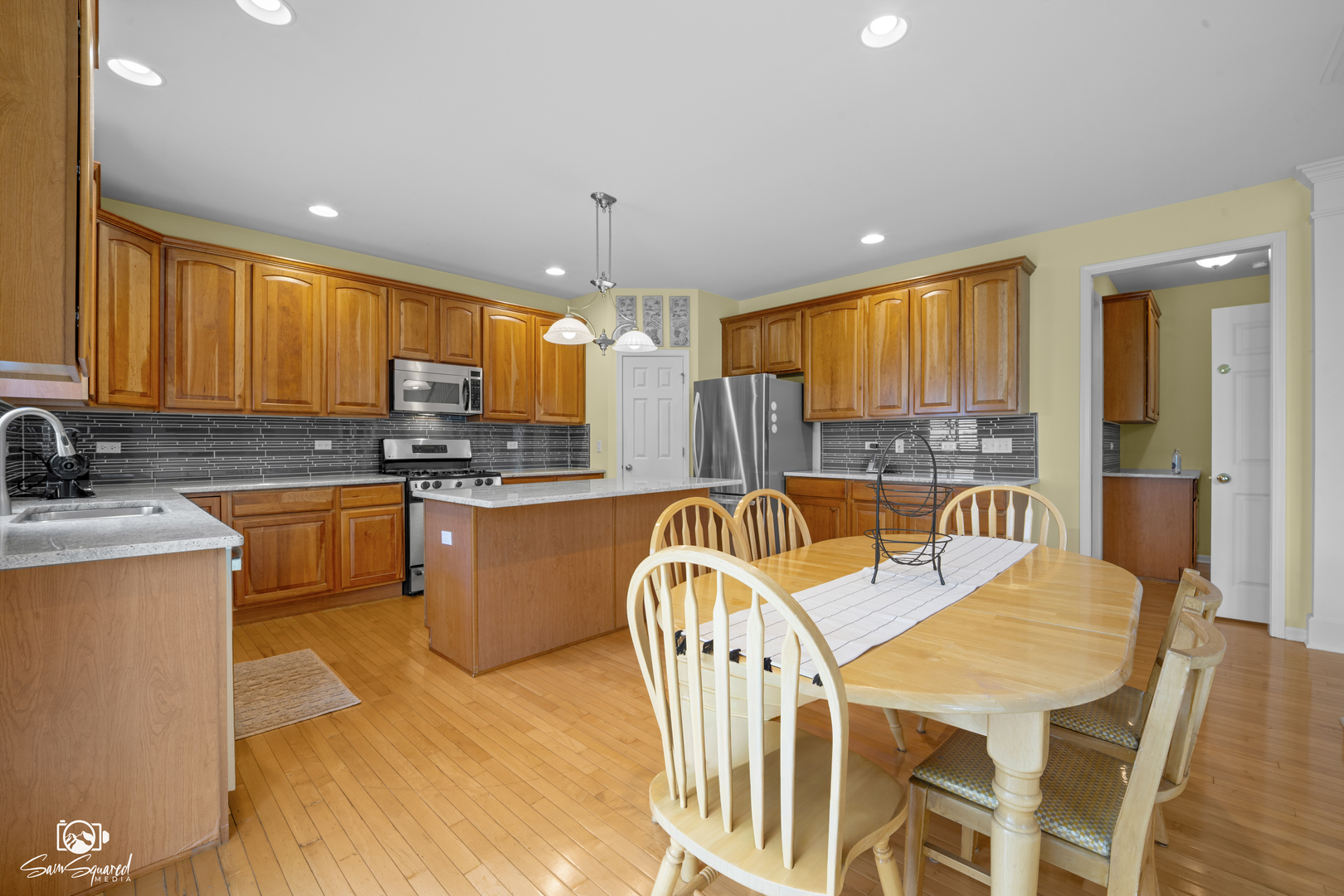 1 Firethorn Court, Bolingbrook, IL 60490