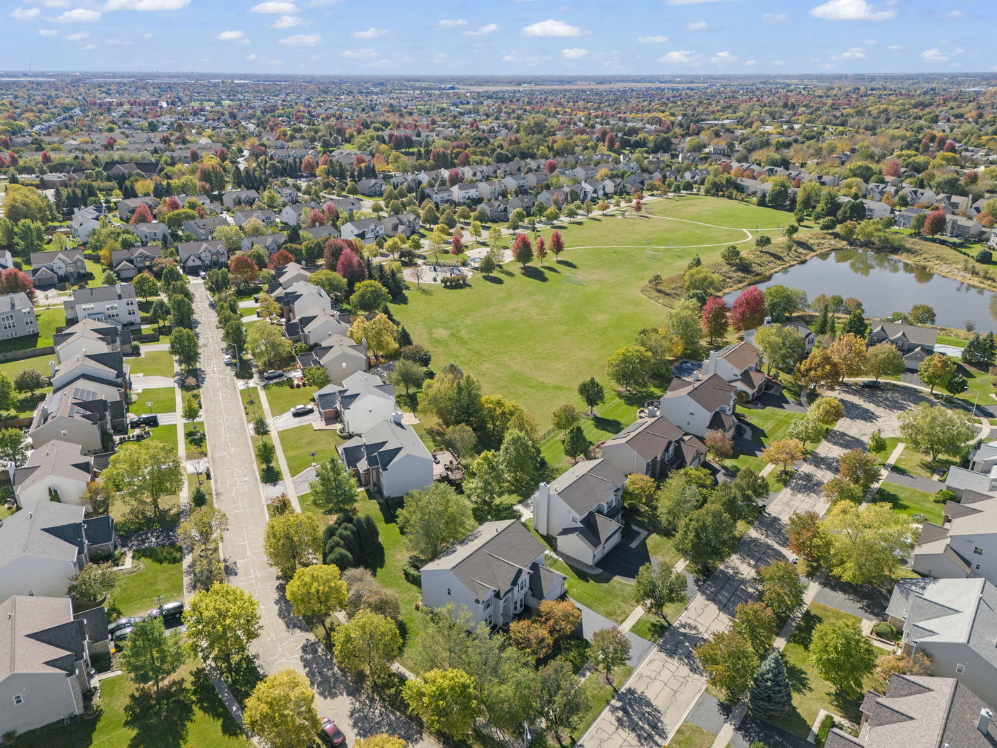 1 Firethorn Court, Bolingbrook, IL 60490