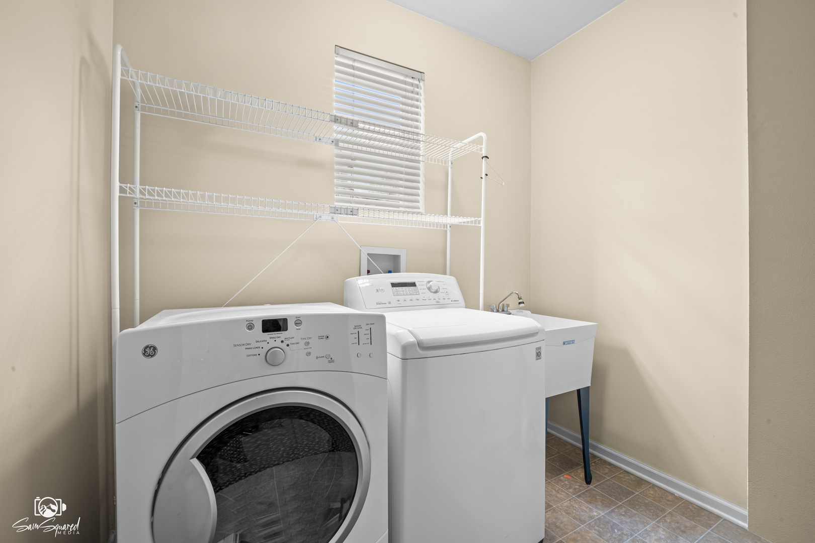 1 Firethorn Court, Bolingbrook, IL 60490