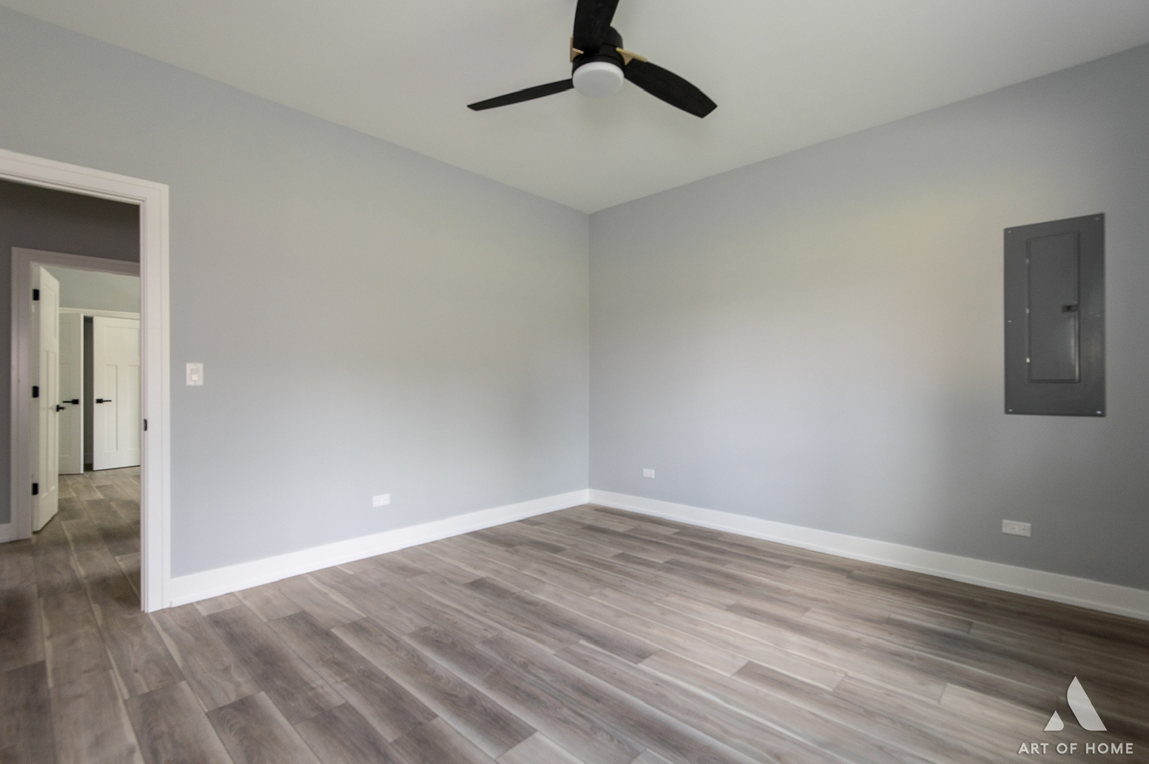 8650 Lockwood Avenue, Burbank, IL 60459