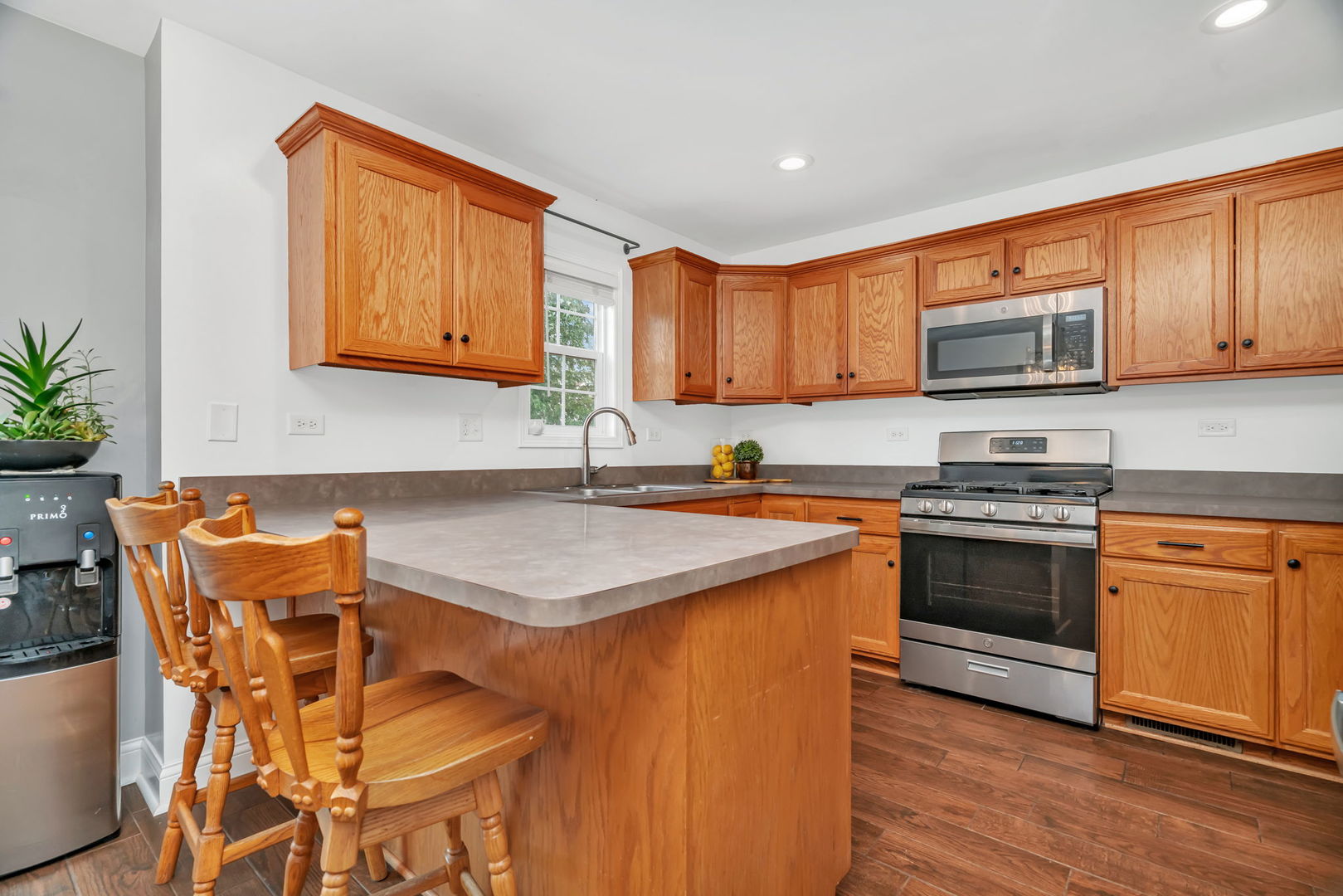 1110 S Sandstone Drive, Diamond, IL 60416