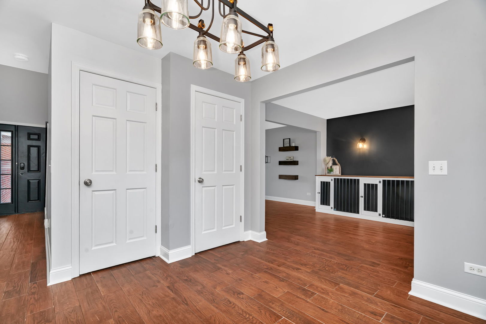 1110 S Sandstone Drive, Diamond, IL 60416