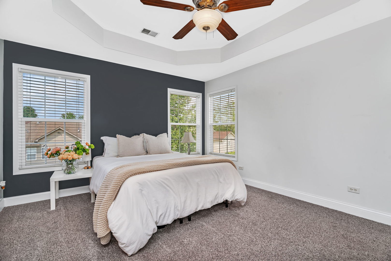 1110 S Sandstone Drive, Diamond, IL 60416