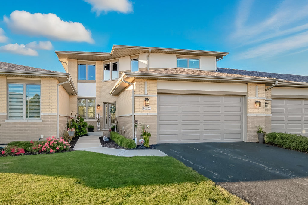 20328 Taliesin Way, Frankfort, IL 60423
