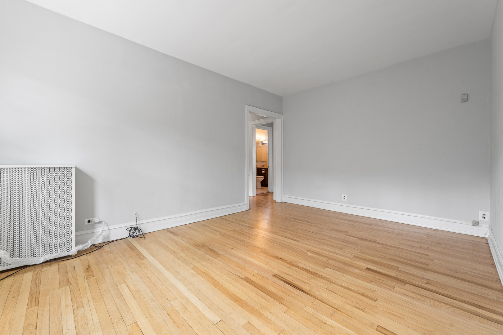 5455 S Ingleside Avenue #3E, Chicago, IL 60615