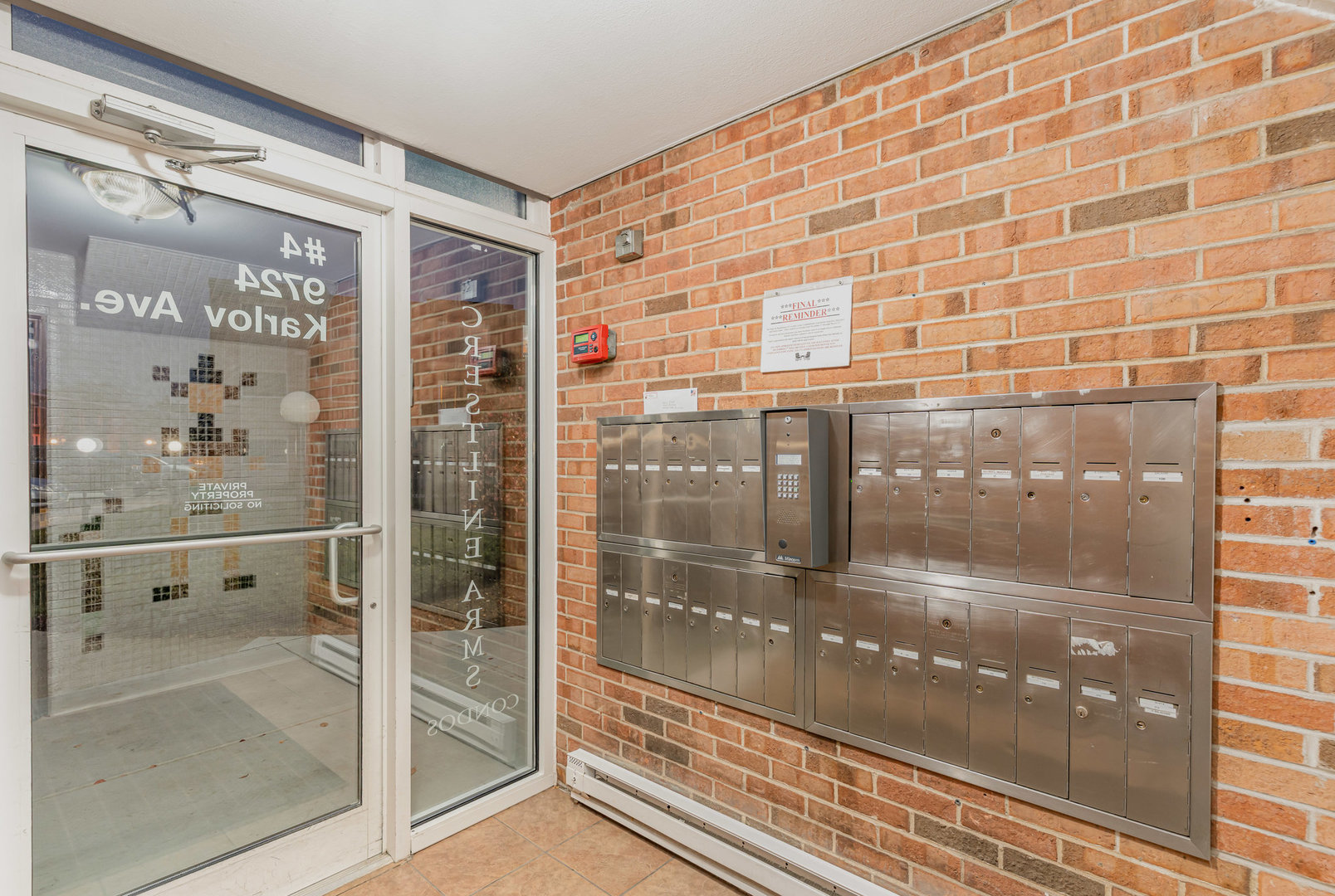 9724 S Karlov Avenue #103, Oak Lawn, IL 60453