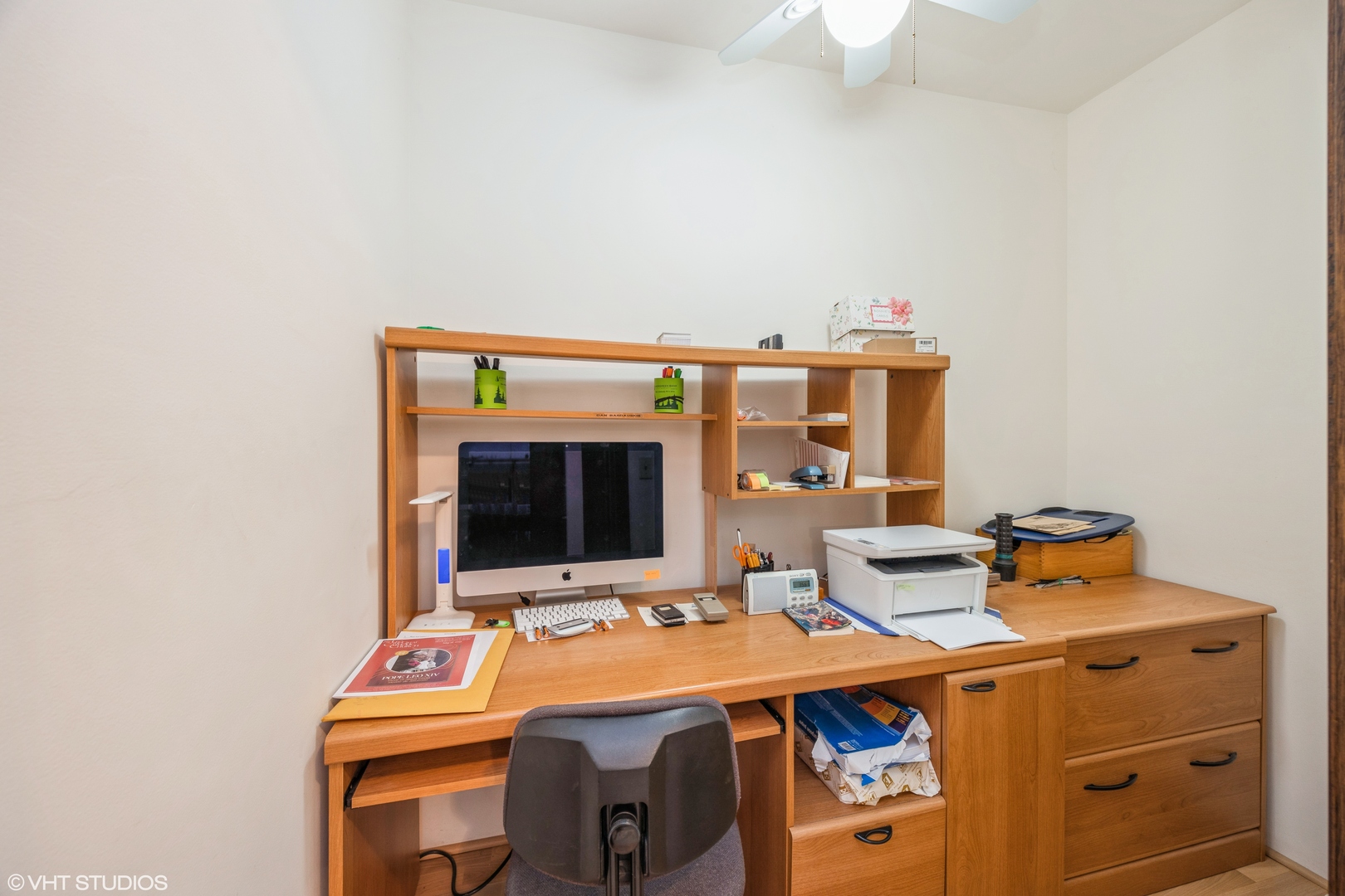 301 Lake Hinsdale Drive #404, Willowbrook, IL 60527